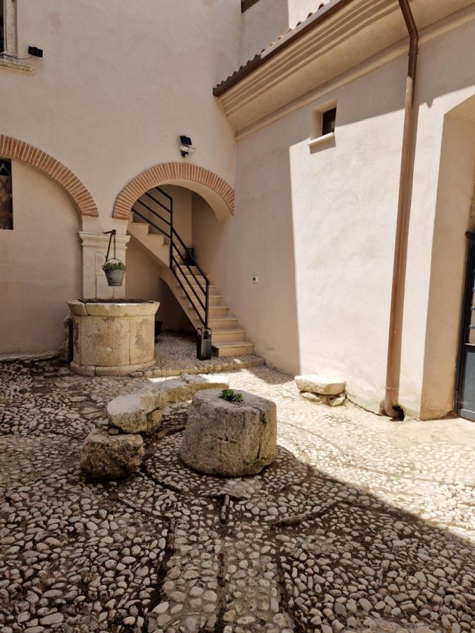 Casa Cristina Apartment Sant'Eusanio Forconese Bagian luar foto